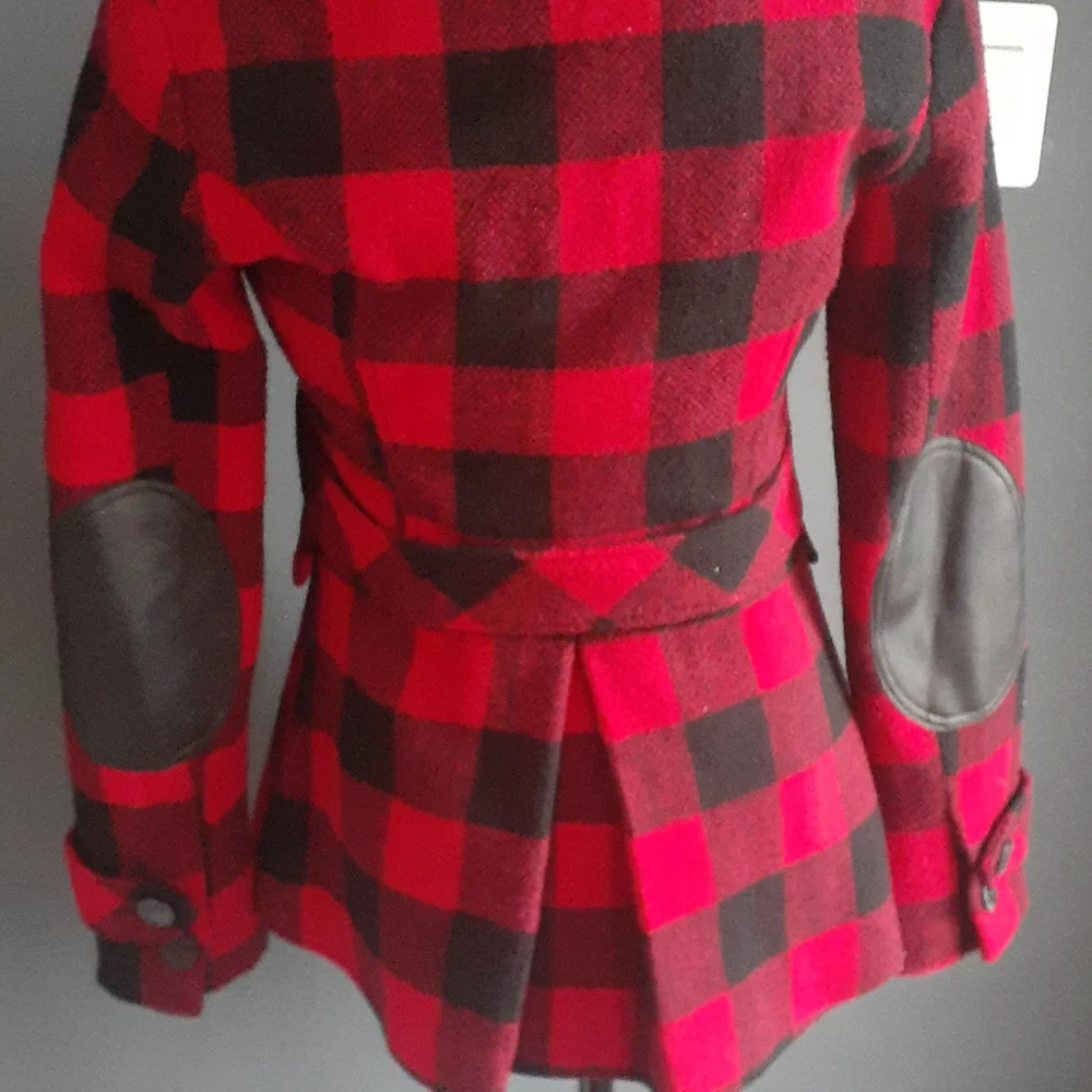 Aqua  red button down shacket XS. - Picture 6 of 14